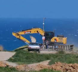 В Анапе демонтировали лестницу 