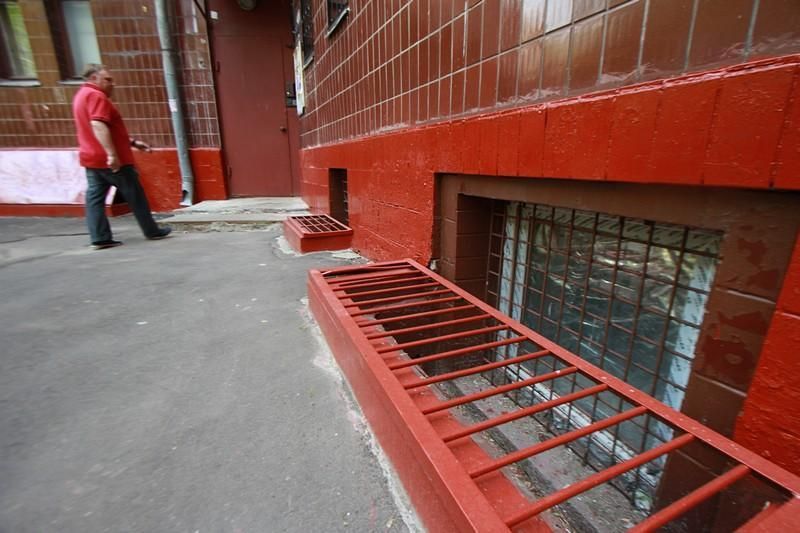 Помещение на цокольном этаже: плюсы и минусы