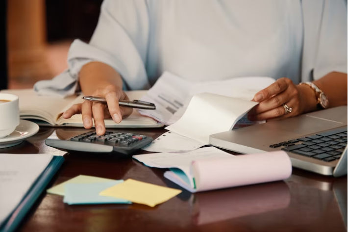 А вы уверены на 100%, что погасили кредит?