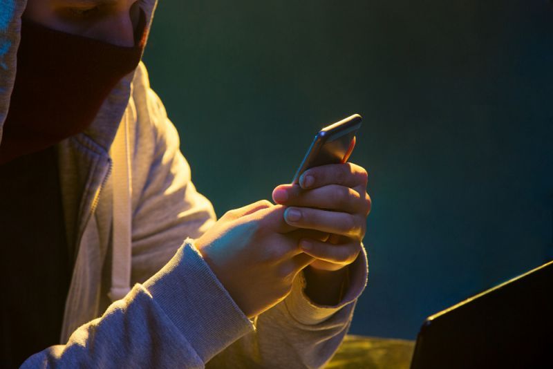 Популярные схемы мошенничества с недвижимостью через интернет