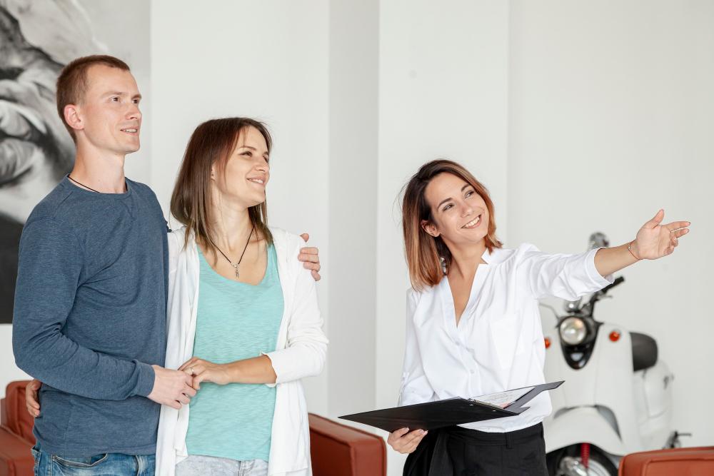 Почему риэлтор показывает не то, что просит клиент?