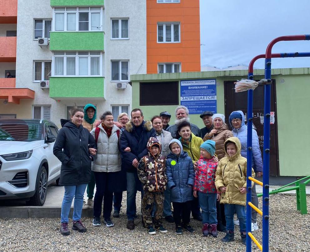 Власть Анапы закроет глаза на незаконную стройку в 12-м микрорайоне?